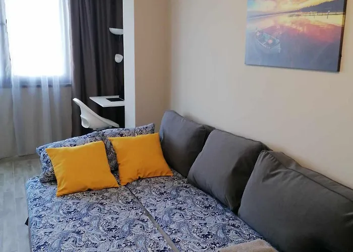 アパート The View ヴァルナ